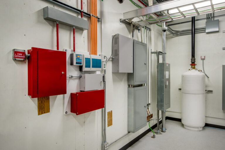 Brandschutztechnik, Feuerlöschsystem mit Pentafluoroethan